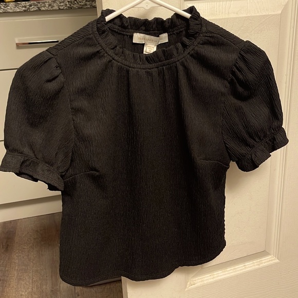 Monteau Tops - Victorian Style Black Top